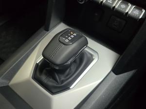 Volkswagen Amarok 2.0BiTDI double cab Life 4Motion - Image 8