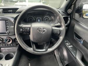 Toyota Hilux 2.8GD-6 Xtra cab 4x4 Legend 50 auto - Image 14