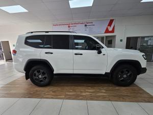 Toyota Land Cruiser 300 3.3D GR-Sport - Image 3