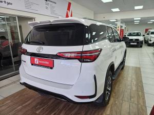 Toyota Fortuner 2.4GD-6 auto - Image 2