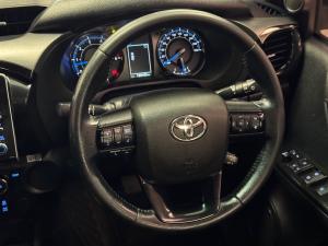 Toyota Hilux 2.8GD-6 double cab Legend auto - Image 8