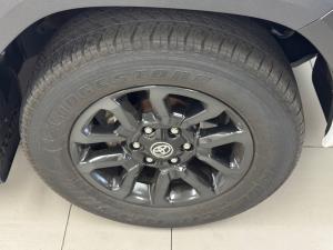 Toyota Hilux 2.8GD-6 double cab Legend auto - Image 17