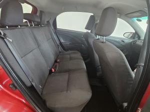 Toyota Etios hatch 1.5 Xi - Image 12