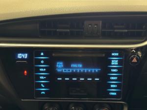 Toyota Corolla Quest 1.8 Plus manual - Image 10