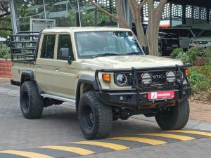 Toyota Land Cruiser 79 2.8GD-6 double cab - Image 1