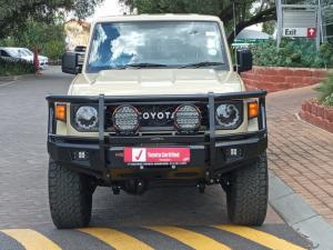Toyota Land Cruiser 79 2.8GD-6 double cab - Image 4
