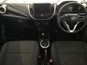 Toyota Vitz 1.0 XR manual - Image 6