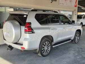 Toyota Land Cruiser Prado 2.8GD VX - Image 2