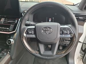 Toyota Land Cruiser 300 3.3D ZX - Image 8