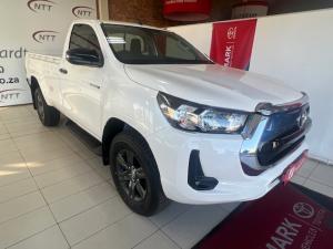 Toyota Hilux 2.4GD-6 single cab Raider manual - Image 1
