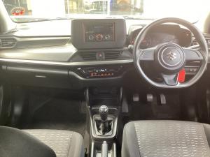Suzuki Swift 1.2 GL - Image 6
