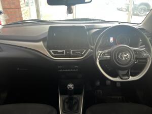 Toyota Starlet 1.5 XR manual - Image 6