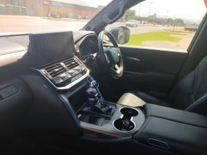 Toyota Landcruiser 300 V6 3.3D ZX - Image 7