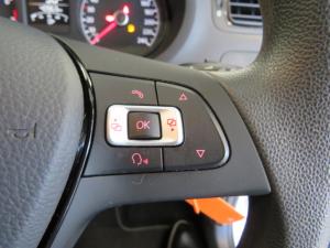 Volkswagen Polo Vivo 1.4 Comfortline - Image 11