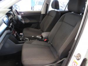 Volkswagen T-CROSS 1.0 TSI Comfortline DSG - Image 7