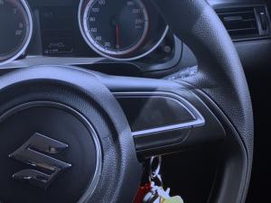 Suzuki Swift 1.2 GL - Image 10