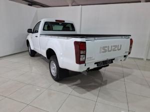 Isuzu D-Max Gen 6 250c single cab Fleetside - Image 3