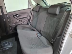 Volkswagen Polo sedan 1.6 manual - Image 11