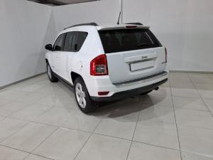 Jeep Compass 2.0L Limited auto - Image 3