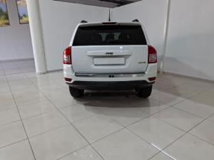Jeep Compass 2.0L Limited auto - Image 5