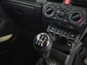 Suzuki Jimny 1.5 GL AllGrip 5-door manual - Image 16