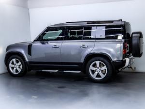 Land Rover Defender 110 D250 SE - Image 7