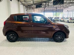 Toyota Vitz 1.0 XR manual - Image 9