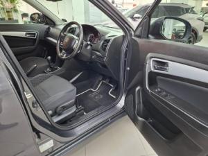 Suzuki Vitara Brezza 1.5 GLX - Image 10