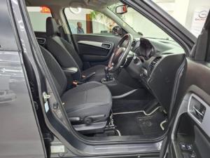 Suzuki Vitara Brezza 1.5 GLX - Image 11