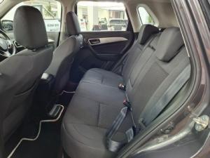 Suzuki Vitara Brezza 1.5 GLX - Image 8