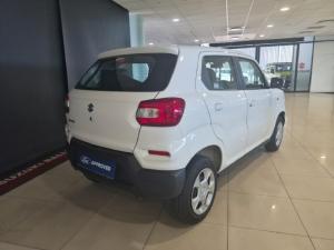 Suzuki S-Presso 1.0 GL manual - Image 3