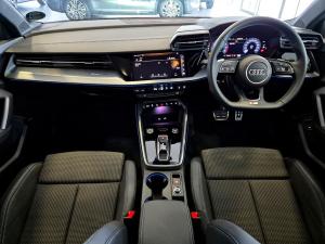 Audi A3 sedan TFSI S line - Image 7