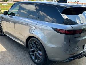 Land Rover Range Rover Sport D350 Dynamic HSE - Image 10