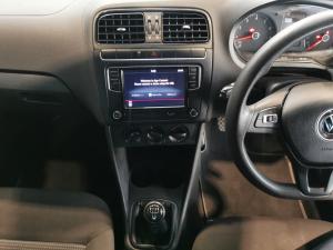 Volkswagen Polo Vivo hatch 1.4 Comfortline - Image 13