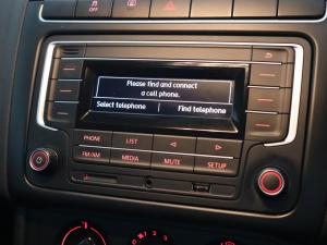 Volkswagen Polo Vivo hatch 1.4 Trendline - Image 15