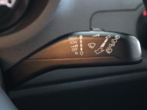 Volkswagen Polo Vivo hatch 1.4 Trendline - Image 20