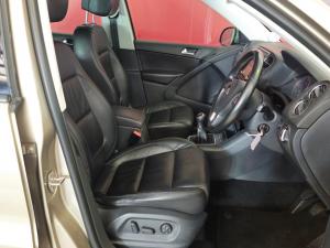 Suzuki SX4 2.0 - Image 11