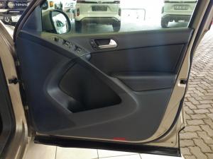 Suzuki SX4 2.0 - Image 9