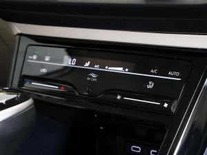 Volkswagen Polo hatch 1.0TSI Life auto - Image 16