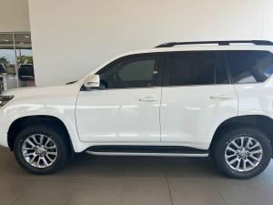 Toyota Land Cruiser Prado 2.8GD VX - Image 2