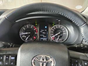 Toyota Hilux 2.8GD-6 double cab 4x4 Raider auto - Image 12