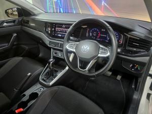 Volkswagen Polo hatch 1.0TSI Life auto - Image 6