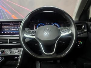 Volkswagen Polo hatch 1.0TSI Life auto - Image 7