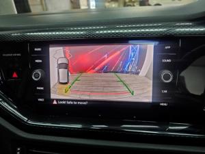 Volkswagen Polo hatch 1.0TSI Life auto - Image 9