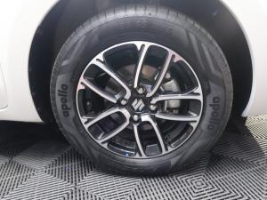 Suzuki Swift 1.2 GLX auto - Image 7