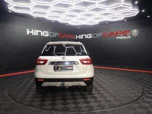 Toyota Urban Cruiser 1.5 XR manual - Image 3