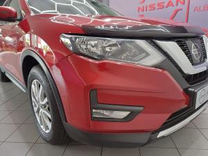 Nissan X-Trail 2.5 4x4 Acenta Tech - Image 13