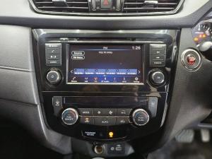 Nissan X-Trail 2.5 4x4 Acenta Tech - Image 13