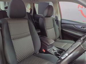 Nissan X-Trail 2.5 4x4 Acenta Tech - Image 23