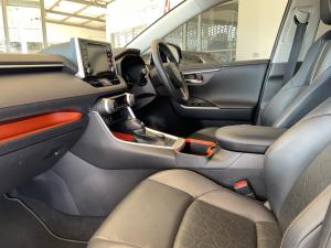 Toyota RAV4 2.5 Hybrid GX-R E-Four - Image 7